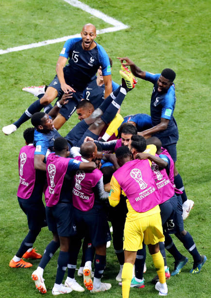 巴塞罗那的 巴塞罗那的