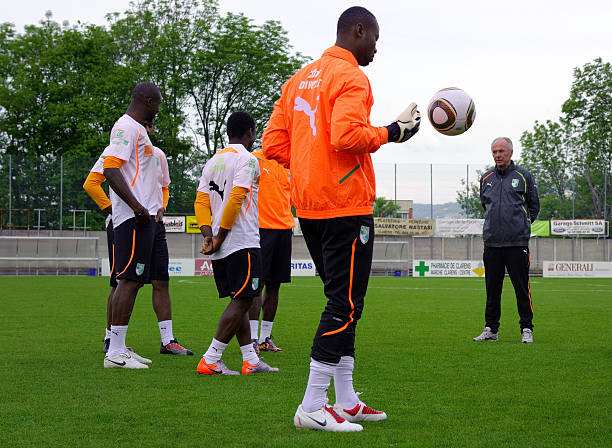 近日的世俱 近日的世俱